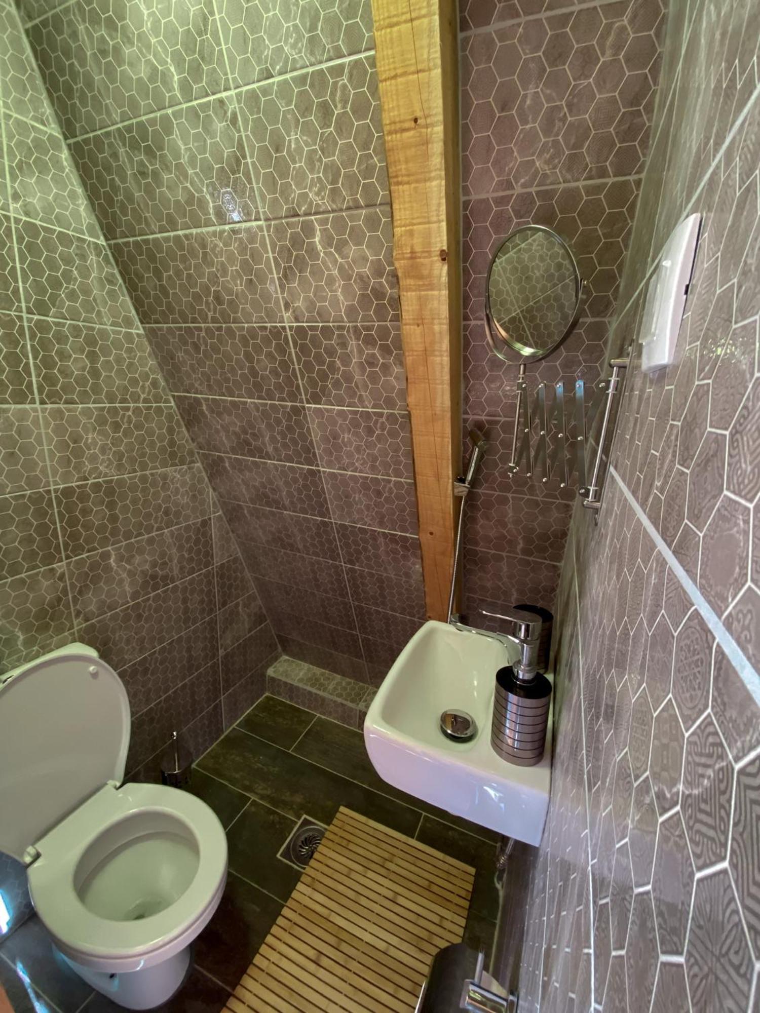 Horizon Lodge Medurec อุลซิน ภายนอก รูปภาพ